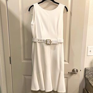 Size 6 White Calvin Klein Belted Sleeveless Dress